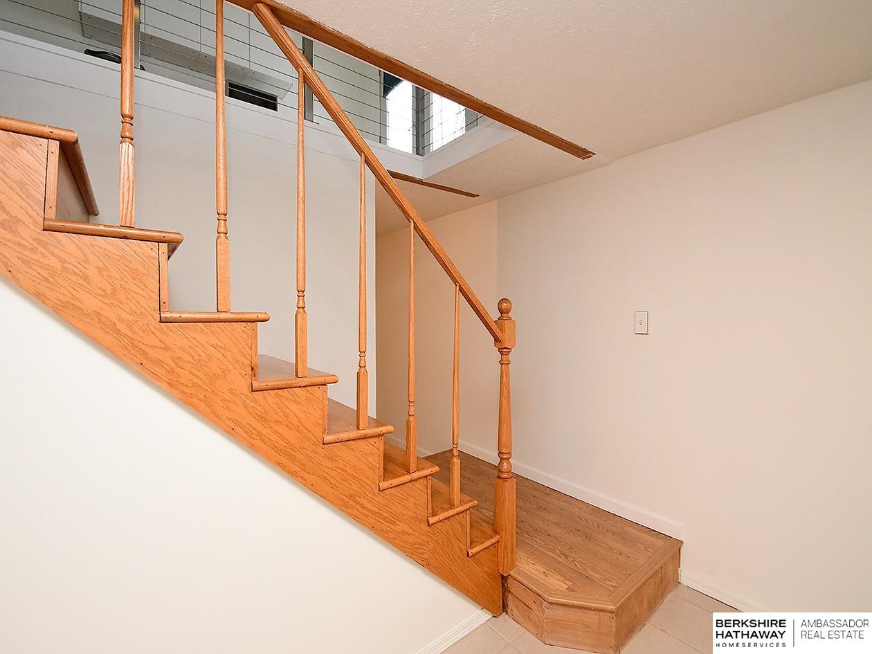 Omaha, Nebraska 68104, United States, 3 Bedrooms Bedrooms, ,2 BathroomsBathrooms,Residential,Active,253500