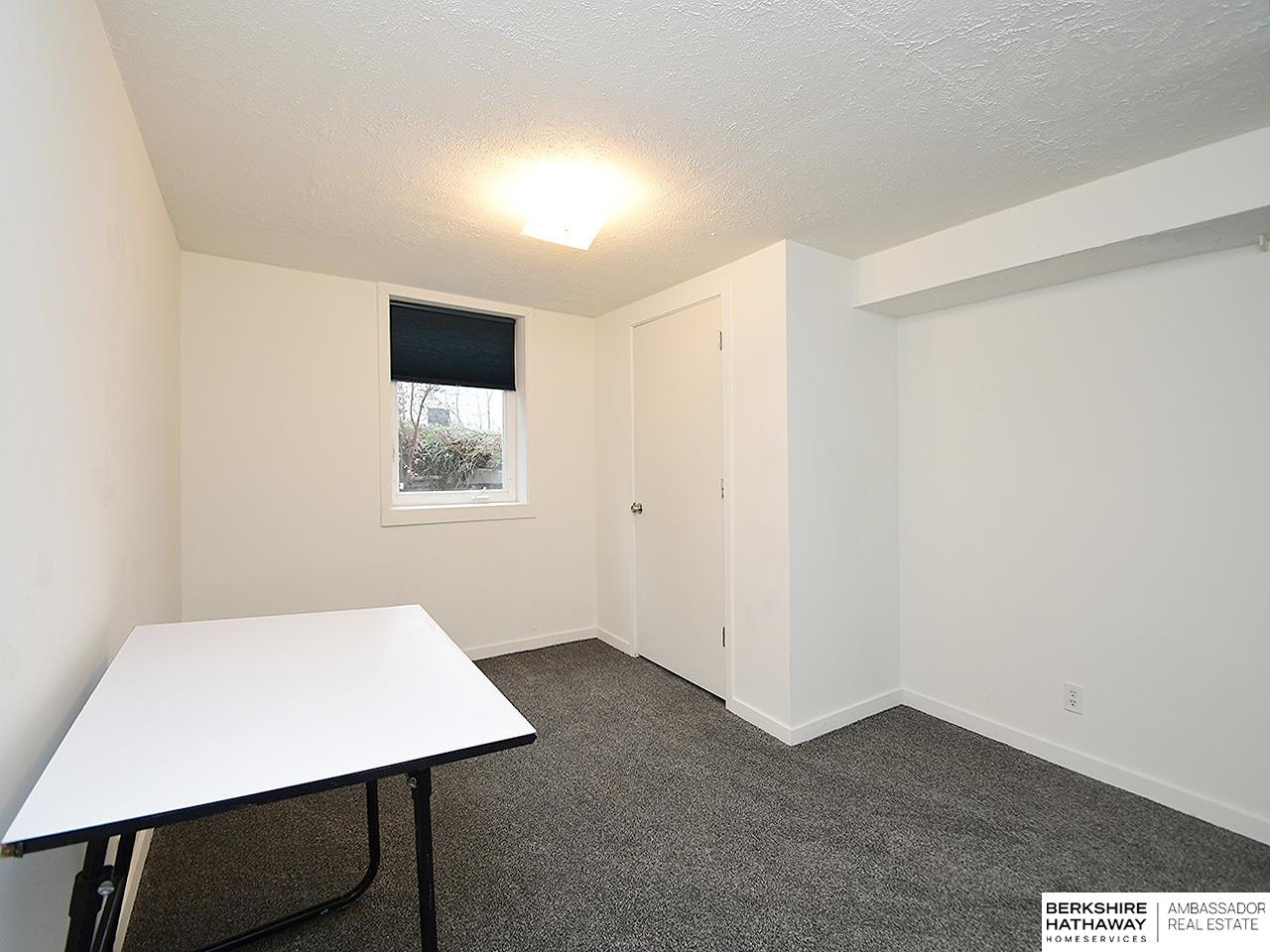 Omaha, Nebraska 68104, United States, 3 Bedrooms Bedrooms, ,2 BathroomsBathrooms,Residential,Active,253500