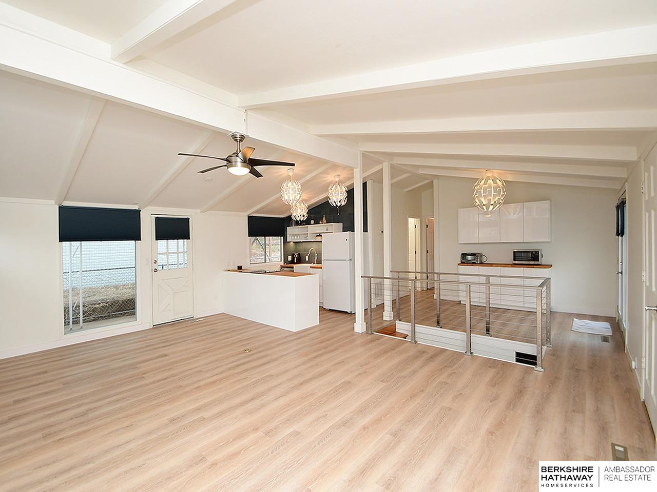 Omaha, Nebraska 68104, United States, 3 Bedrooms Bedrooms, ,2 BathroomsBathrooms,Residential,Active,253500