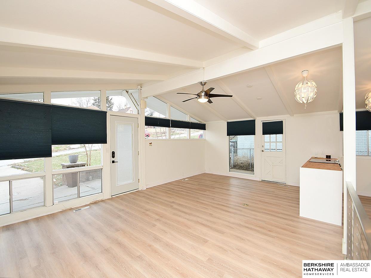 Omaha, Nebraska 68104, United States, 3 Bedrooms Bedrooms, ,2 BathroomsBathrooms,Residential,Active,253500