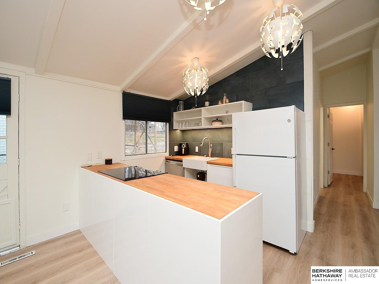 Omaha, Nebraska 68104, United States, 3 Bedrooms Bedrooms, ,2 BathroomsBathrooms,Residential,Active,253500