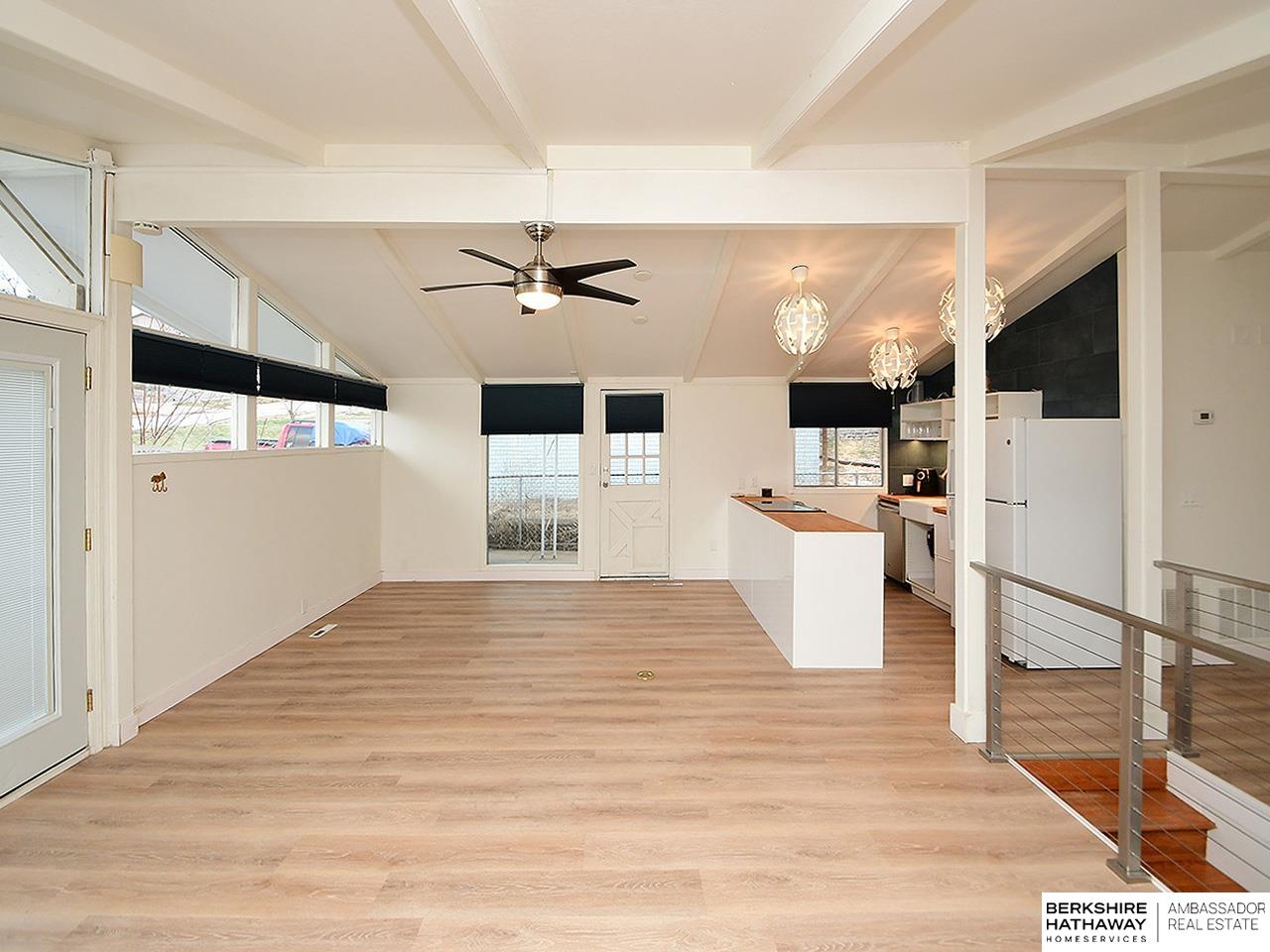 Omaha, Nebraska 68104, United States, 3 Bedrooms Bedrooms, ,2 BathroomsBathrooms,Residential,Active,253500