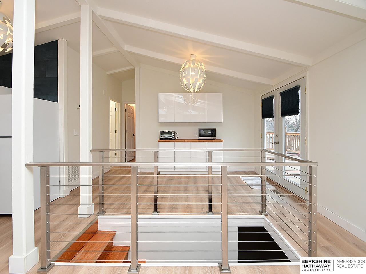 Omaha, Nebraska 68104, United States, 3 Bedrooms Bedrooms, ,2 BathroomsBathrooms,Residential,Active,253500