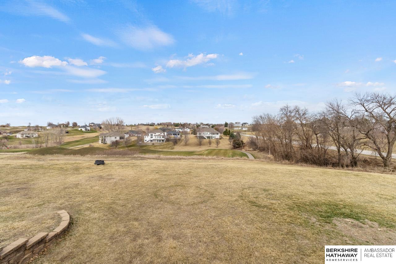 Council Bluffs, Nebraska 51503, United States, 5 Bedrooms Bedrooms, ,4 BathroomsBathrooms,Residential,Active,96817