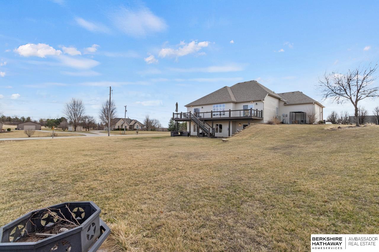 Council Bluffs, Nebraska 51503, United States, 5 Bedrooms Bedrooms, ,4 BathroomsBathrooms,Residential,Active,96817