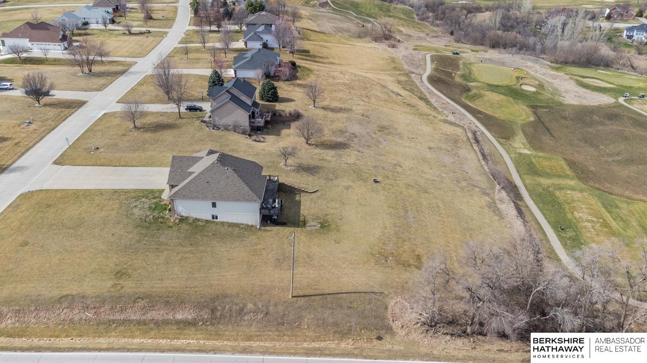 Council Bluffs, Nebraska 51503, United States, 5 Bedrooms Bedrooms, ,4 BathroomsBathrooms,Residential,Active,96817