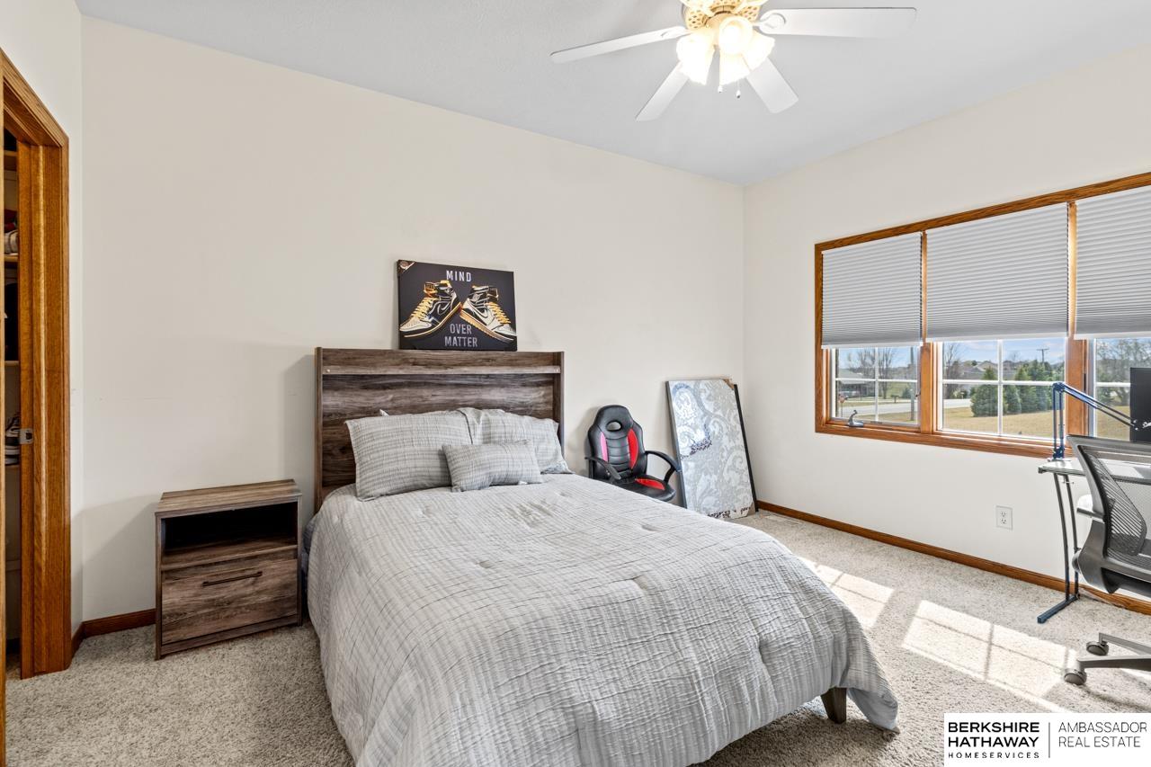 Council Bluffs, Nebraska 51503, United States, 5 Bedrooms Bedrooms, ,4 BathroomsBathrooms,Residential,Active,96817