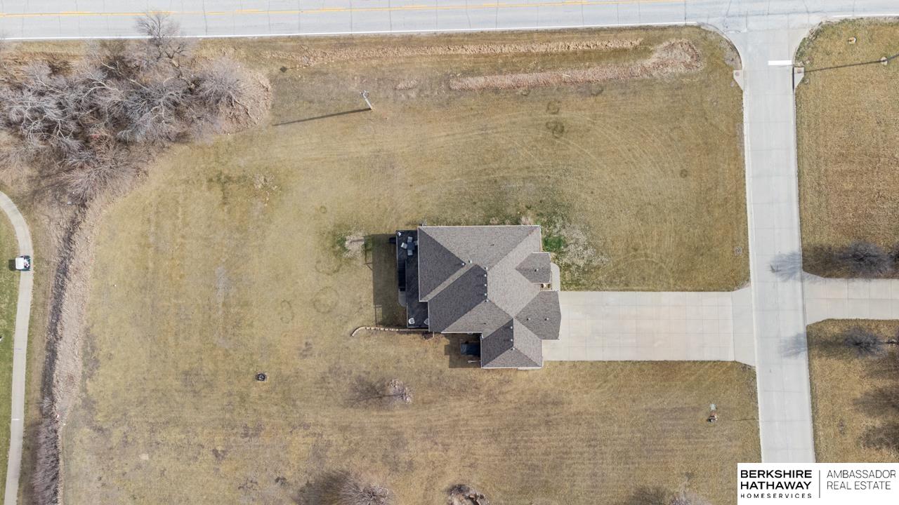 Council Bluffs, Nebraska 51503, United States, 5 Bedrooms Bedrooms, ,4 BathroomsBathrooms,Residential,Active,96817