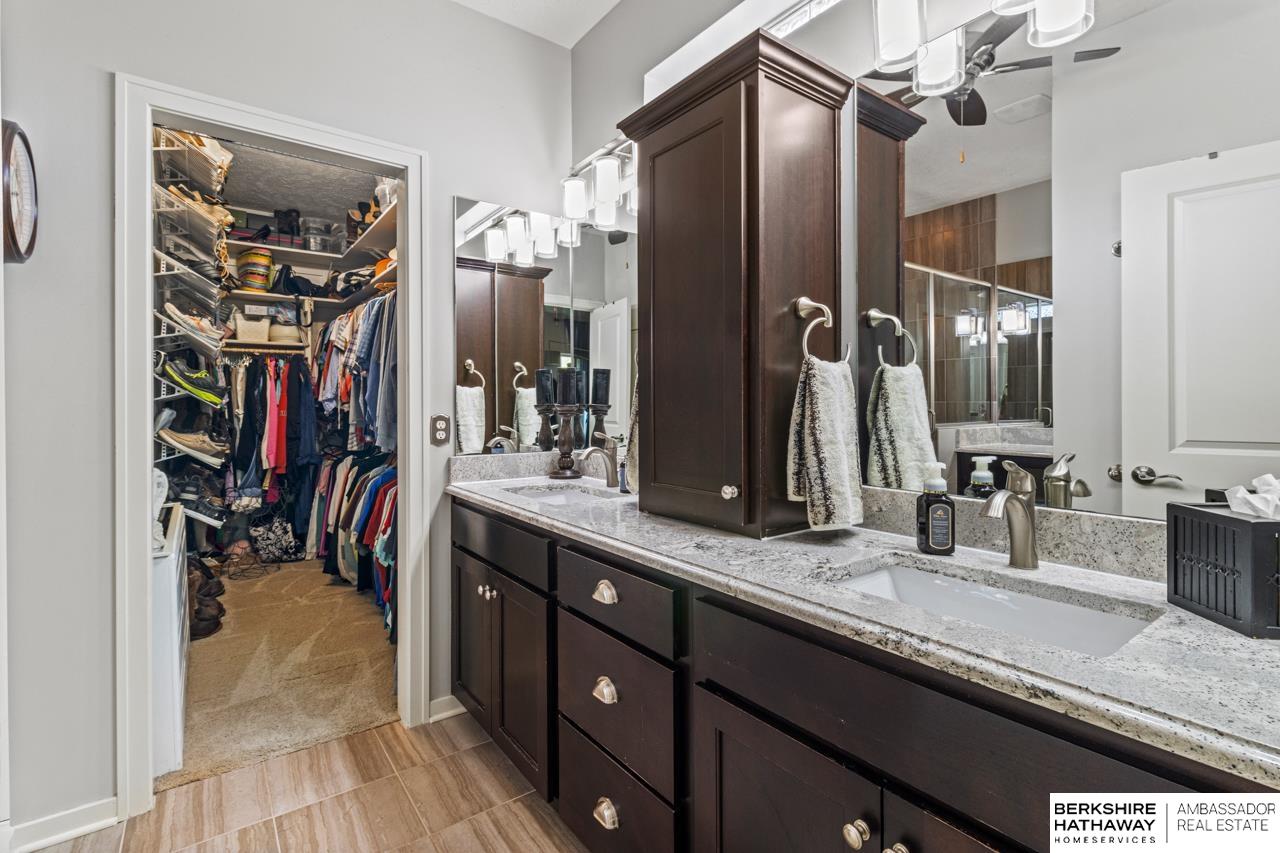 Papillion, Nebraska 68046, United States, 3 Bedrooms Bedrooms, ,3 BathroomsBathrooms,Residential,Active,233636