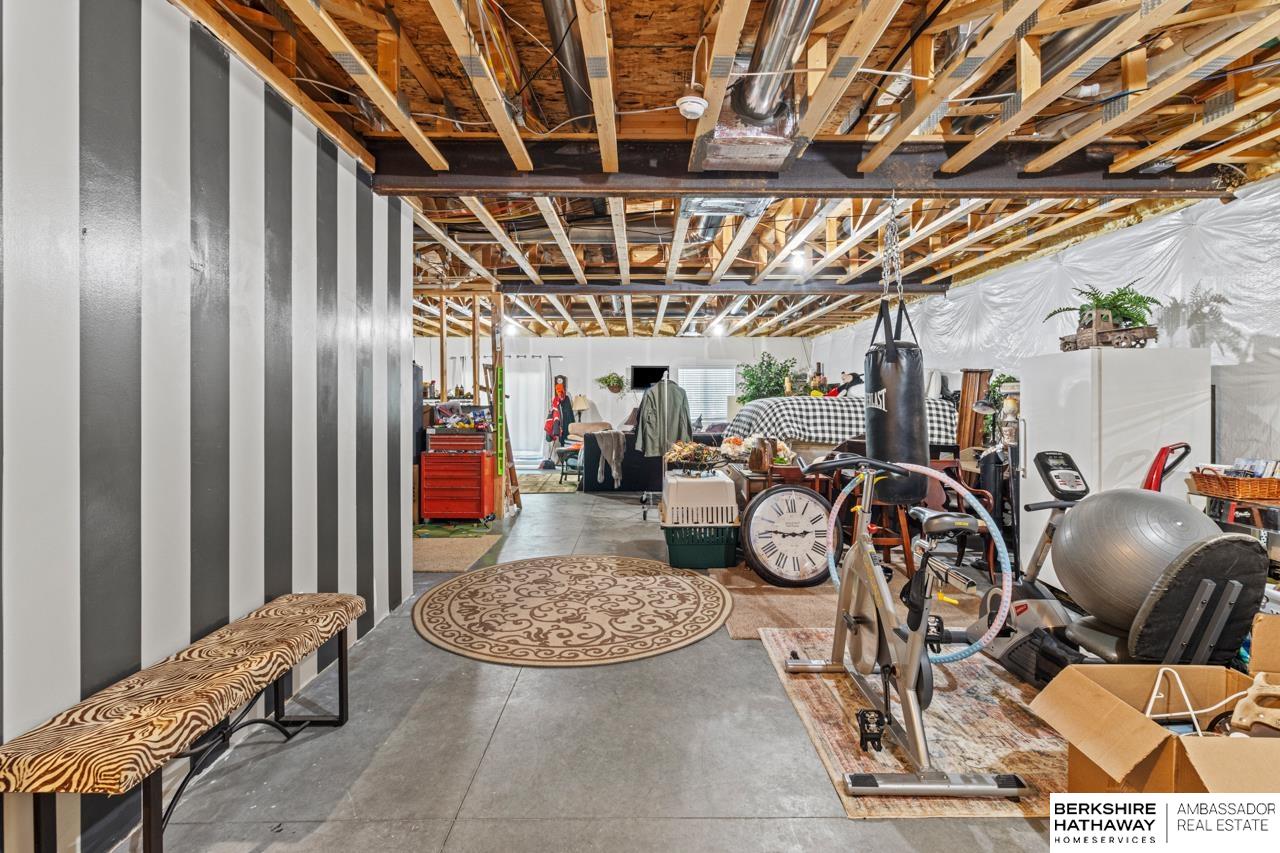 Papillion, Nebraska 68046, United States, 3 Bedrooms Bedrooms, ,3 BathroomsBathrooms,Residential,Active,233636