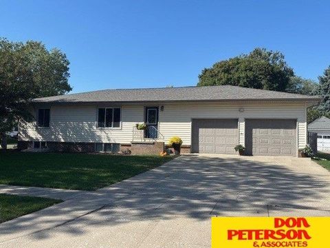 Photo of 106 S Cedar Avenue, Hartington, NE 68739 (MLS # 22528473)