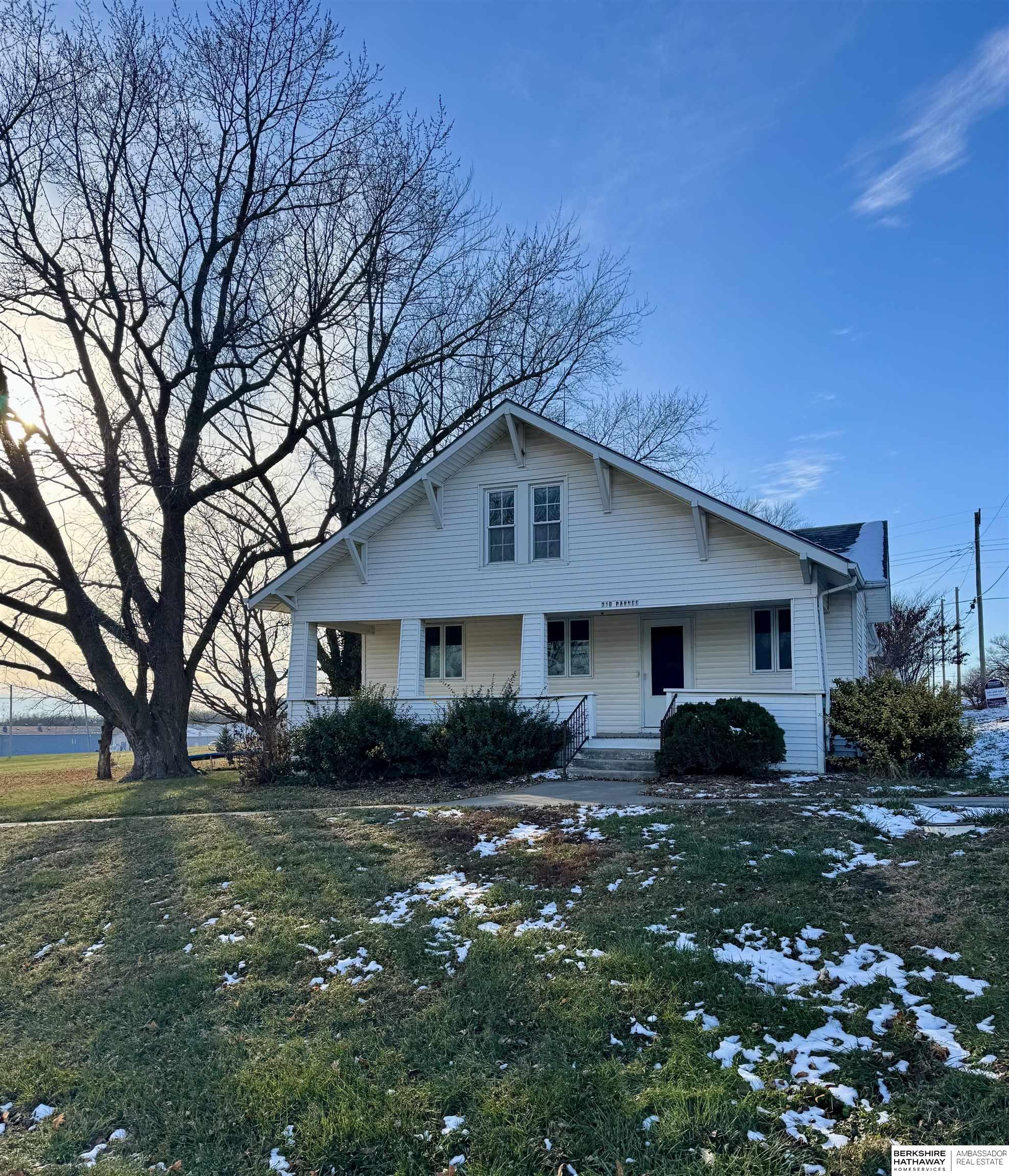 Burchard, Nebraska 68323, United States, 4 Bedrooms Bedrooms, ,1 BathroomBathrooms,Residential,Active,252318