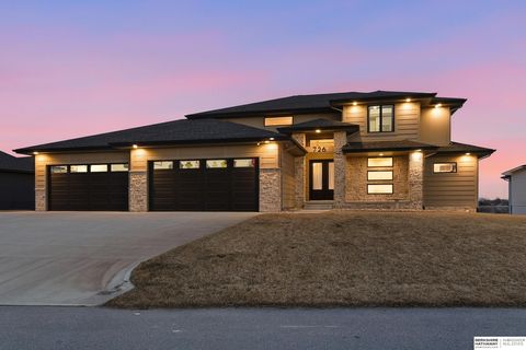 Photo of 726 Firestone Pointe, Ashland, NE 68003 (MLS # 22604885)