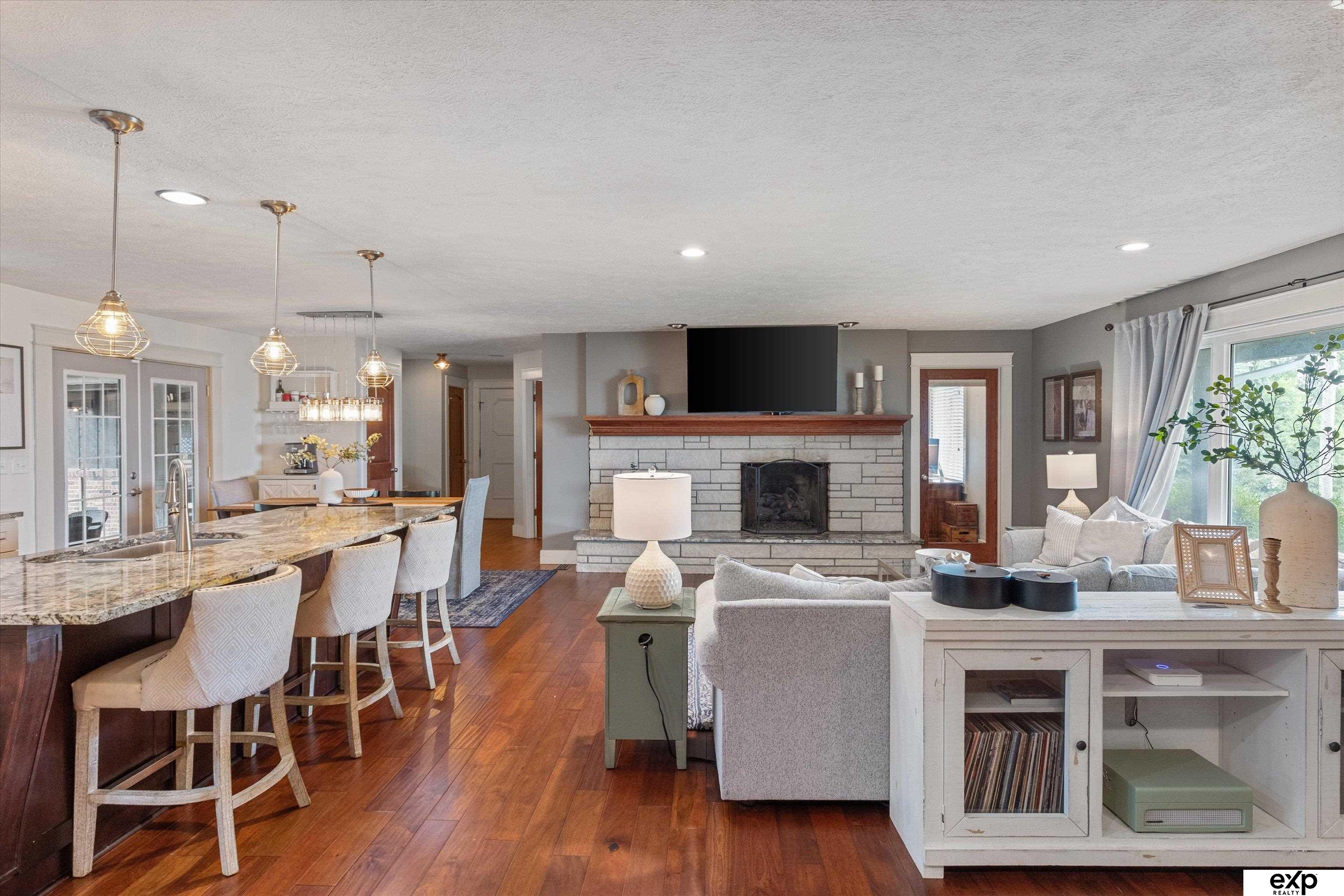 Omaha, Nebraska 68124, United States, 3 Bedrooms Bedrooms, ,2 BathroomsBathrooms,Residential,Active,204655