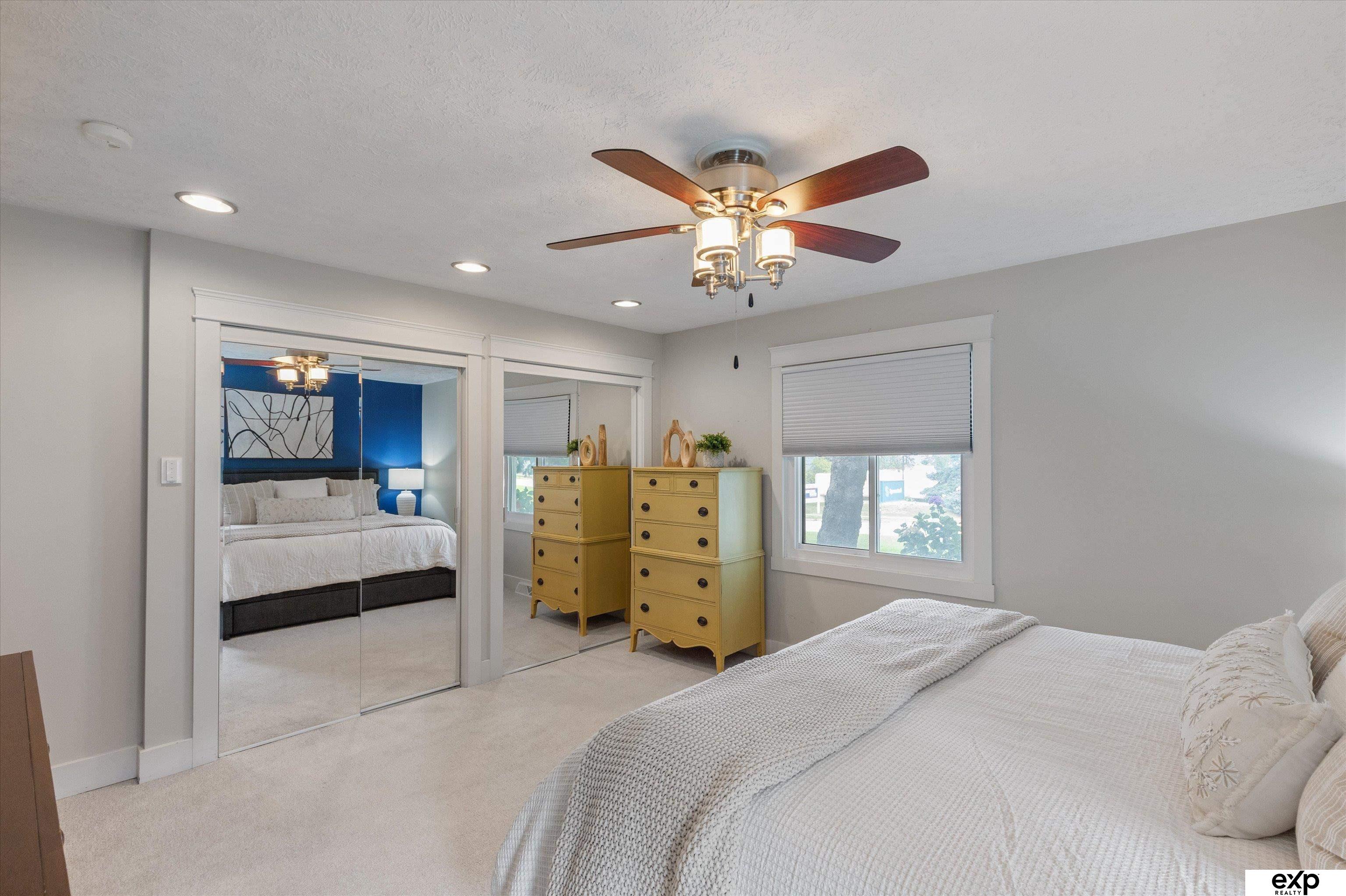 Omaha, Nebraska 68124, United States, 3 Bedrooms Bedrooms, ,2 BathroomsBathrooms,Residential,Active,204655