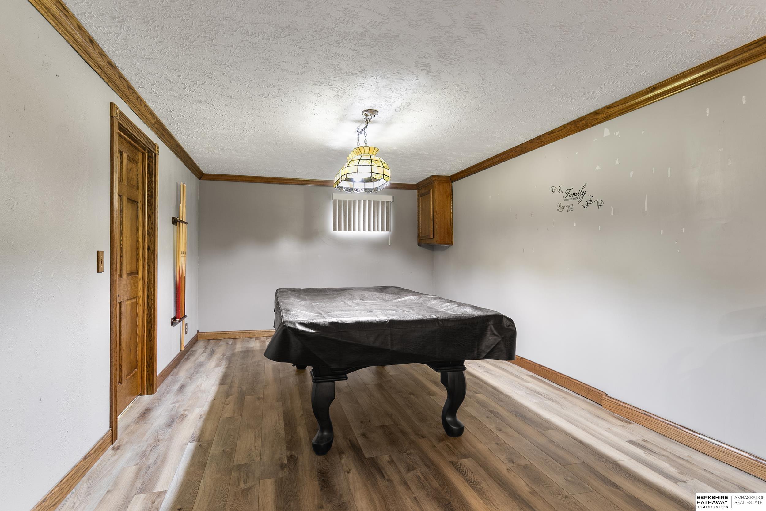 Lincoln, Nebraska 68505, United States, 3 Bedrooms Bedrooms, ,2 BathroomsBathrooms,Residential,Pending,254602