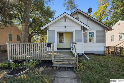 Photo of 4111 Miami Street, Omaha, NE 68111 (MLS # 22529370)