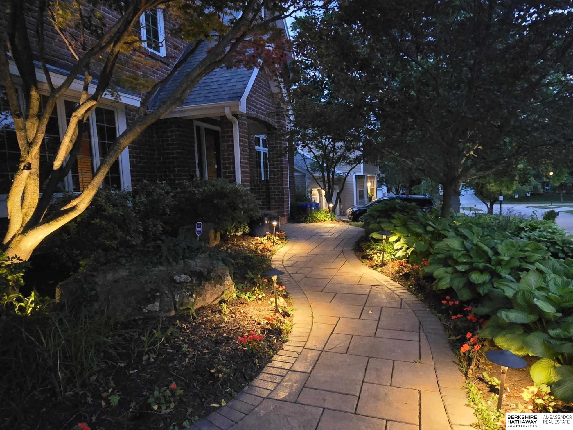 Lincoln, Nebraska 68510, United States, 4 Bedrooms Bedrooms, ,3 BathroomsBathrooms,Residential,Active,160081