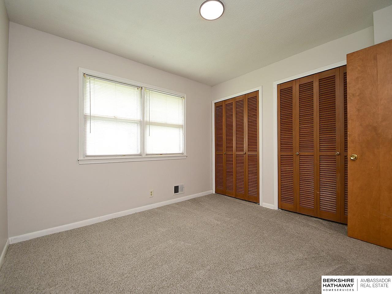 Omaha, Nebraska 68144, United States, 4 Bedrooms Bedrooms, ,3 BathroomsBathrooms,Residential,Active,246913