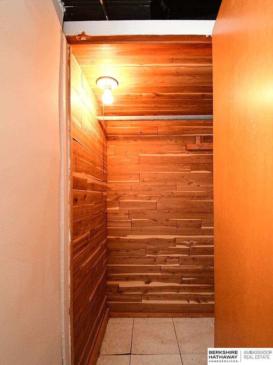 Omaha, Nebraska 68144, United States, 4 Bedrooms Bedrooms, ,3 BathroomsBathrooms,Residential,Active,246913