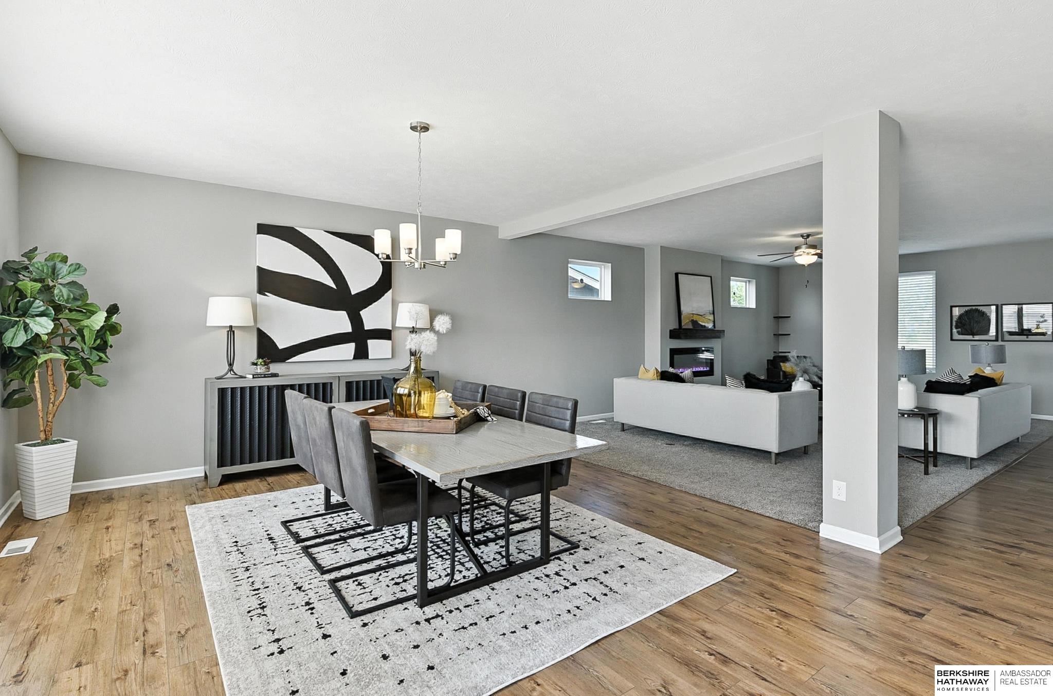 Elkhorn, Nebraska 68022, United States, 4 Bedrooms Bedrooms, ,3 BathroomsBathrooms,Residential,Active,211164