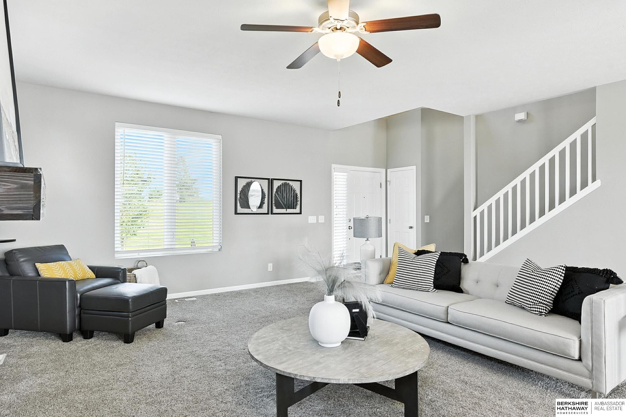 Elkhorn, Nebraska 68022, United States, 4 Bedrooms Bedrooms, ,3 BathroomsBathrooms,Residential,Active,211164