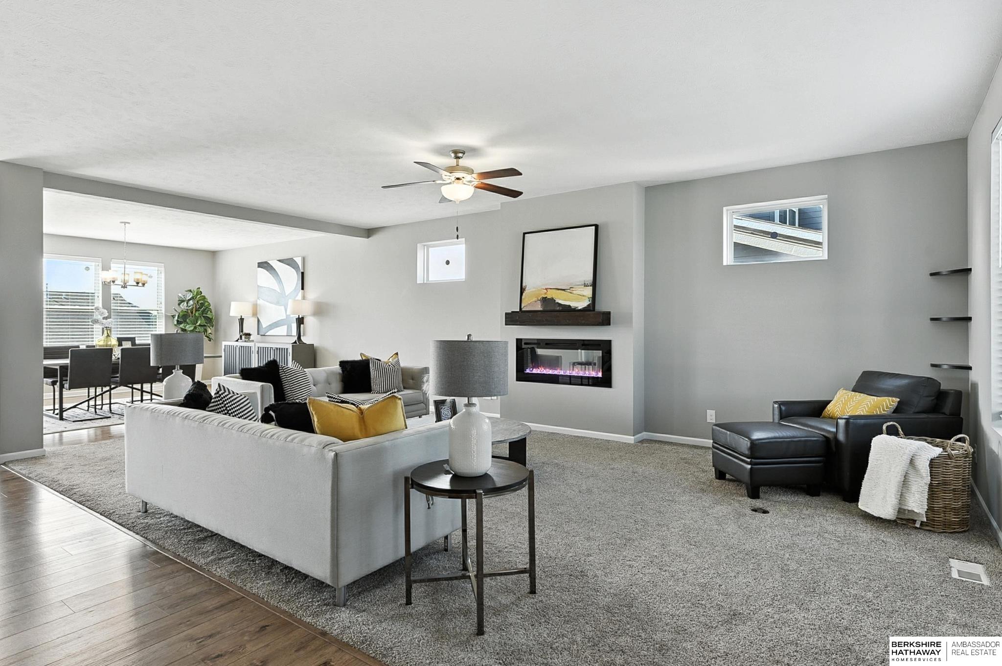 Elkhorn, Nebraska 68022, United States, 4 Bedrooms Bedrooms, ,3 BathroomsBathrooms,Residential,Active,211164