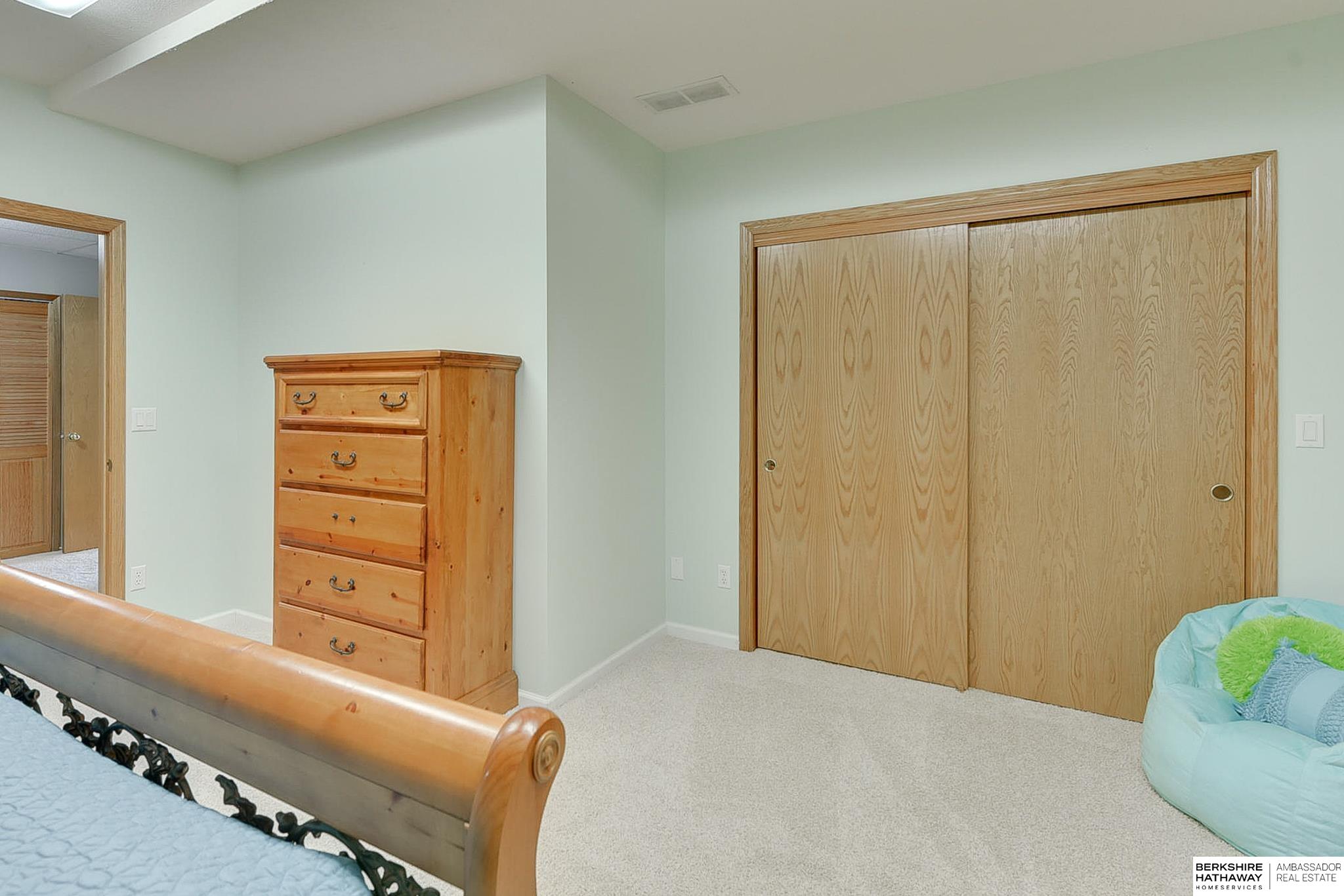 Omaha, Nebraska 68136, United States, 3 Bedrooms Bedrooms, ,3 BathroomsBathrooms,Residential,Active,130486