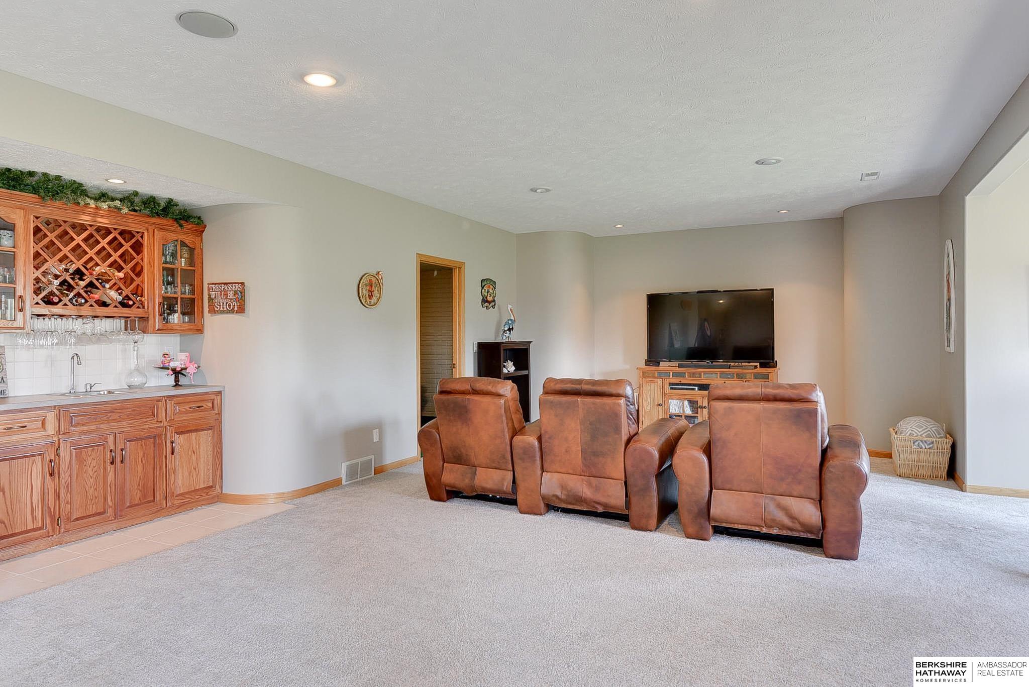 Omaha, Nebraska 68136, United States, 3 Bedrooms Bedrooms, ,3 BathroomsBathrooms,Residential,Active,130486