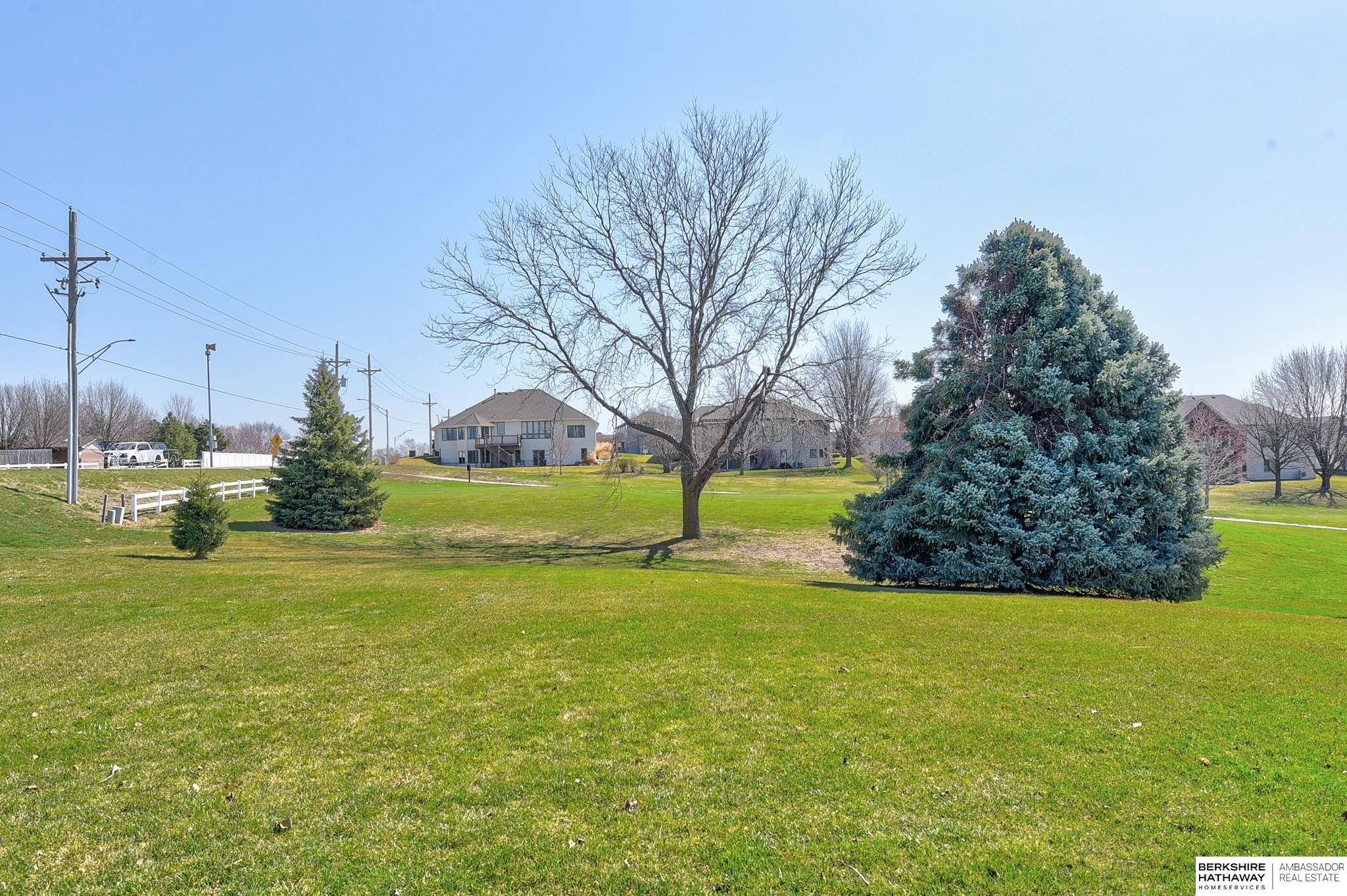 Omaha, Nebraska 68136, United States, 3 Bedrooms Bedrooms, ,3 BathroomsBathrooms,Residential,Active,130486