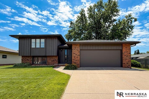 Photo of 2217 Gaeth Avenue, Fremont, NE 68025 (MLS # 22618145)