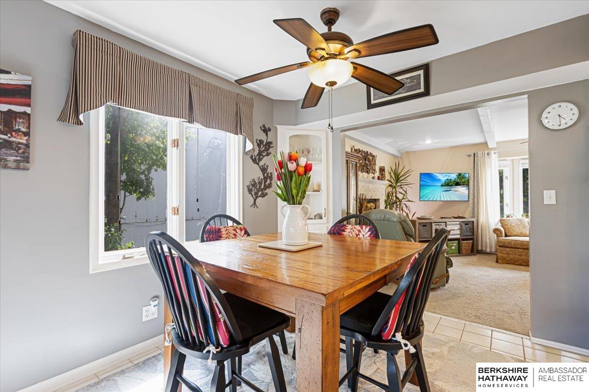 Omaha, Nebraska 68154, United States, 3 Bedrooms Bedrooms, ,2 BathroomsBathrooms,Residential,Pending,135820