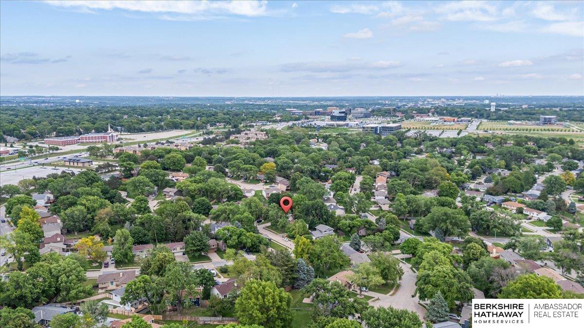 Omaha, Nebraska 68154, United States, 3 Bedrooms Bedrooms, ,2 BathroomsBathrooms,Residential,Pending,135820