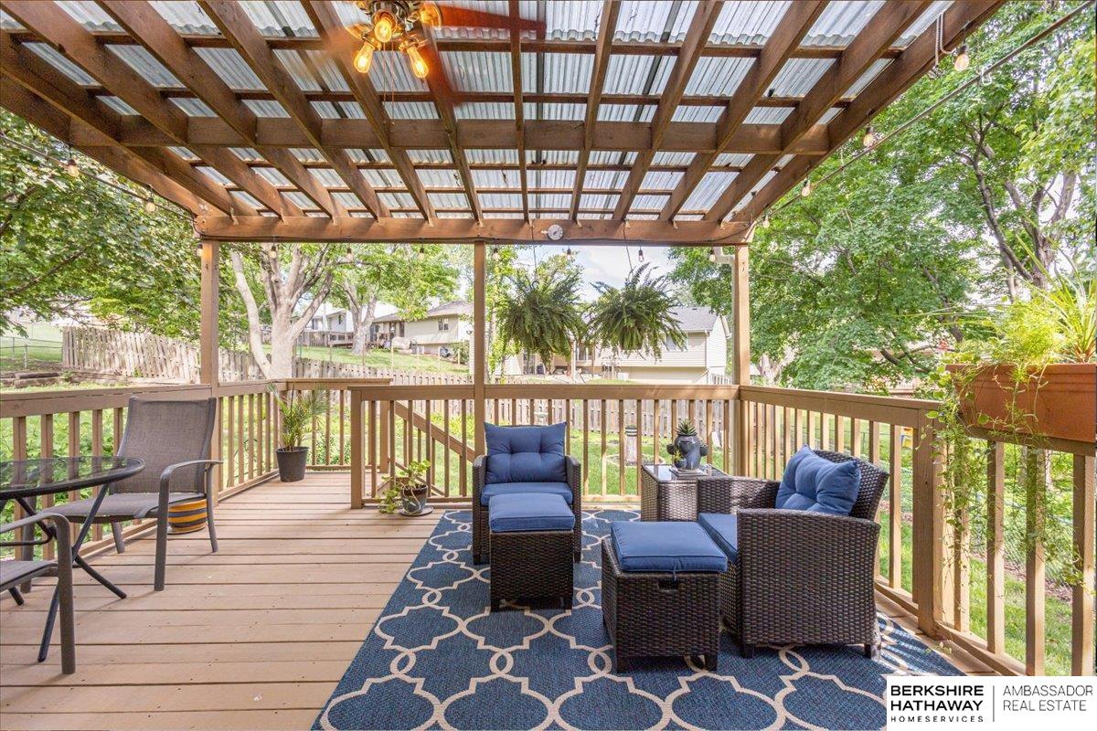 Omaha, Nebraska 68154, United States, 3 Bedrooms Bedrooms, ,2 BathroomsBathrooms,Residential,Pending,135820