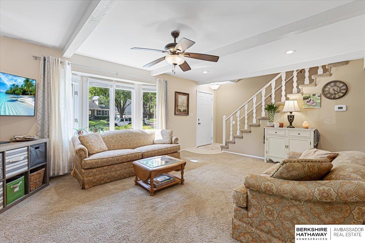 Omaha, Nebraska 68154, United States, 3 Bedrooms Bedrooms, ,2 BathroomsBathrooms,Residential,Pending,135820