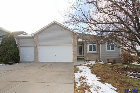 Photo of 7431 S 37th Street, Lincoln, NE 68516 (MLS # 22534562)