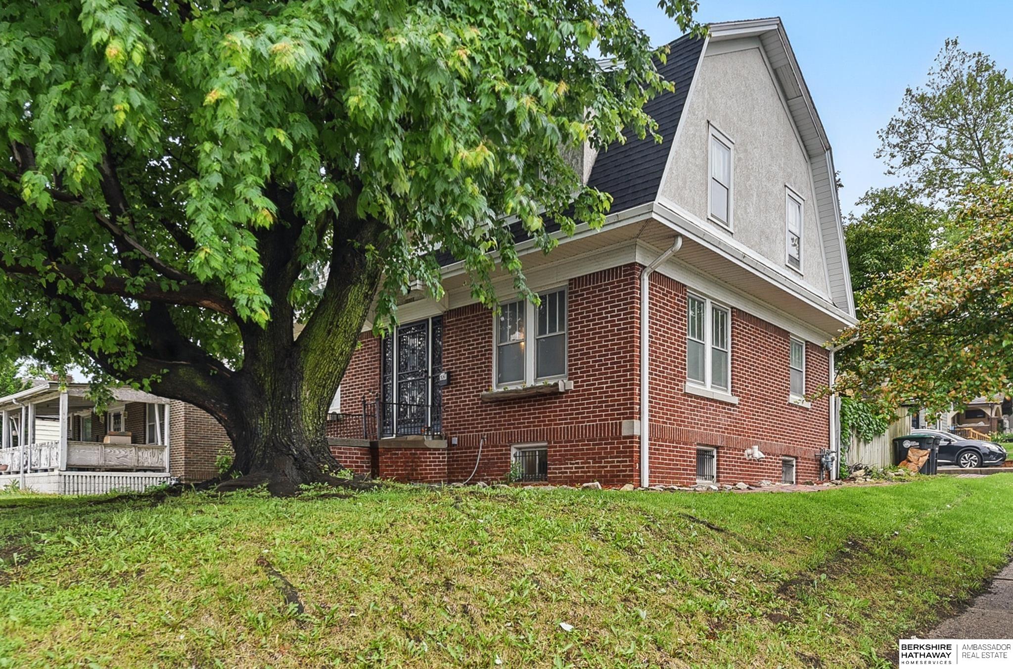 Omaha, Nebraska 68112, United States, 3 Bedrooms Bedrooms, ,2 BathroomsBathrooms,Residential,Pending,135902