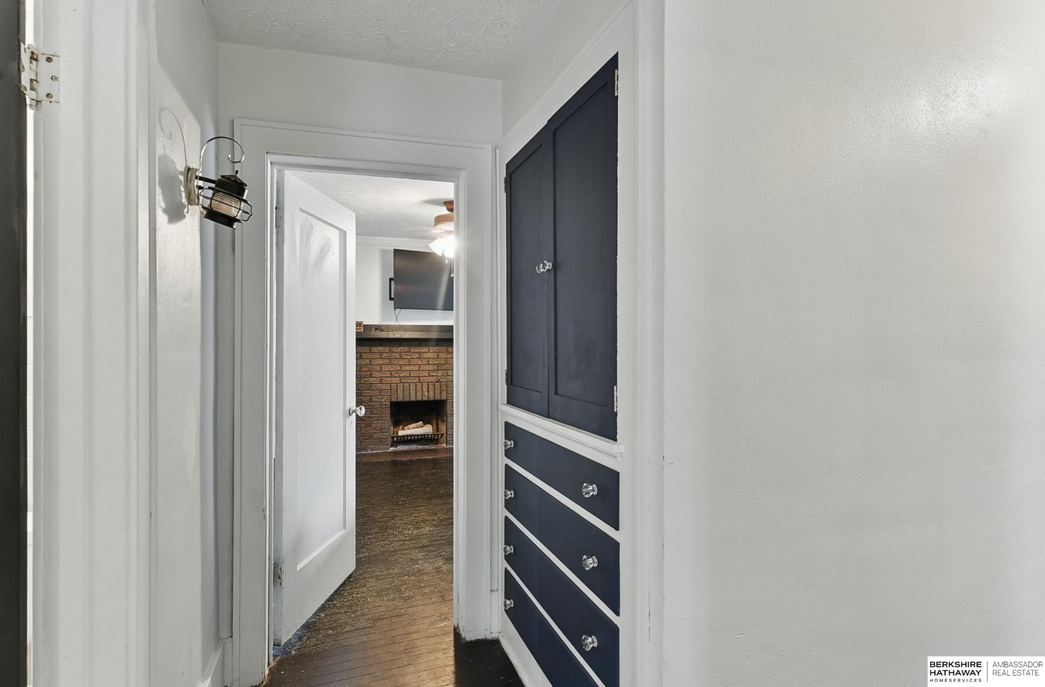 Omaha, Nebraska 68112, United States, 3 Bedrooms Bedrooms, ,2 BathroomsBathrooms,Residential,Pending,135902