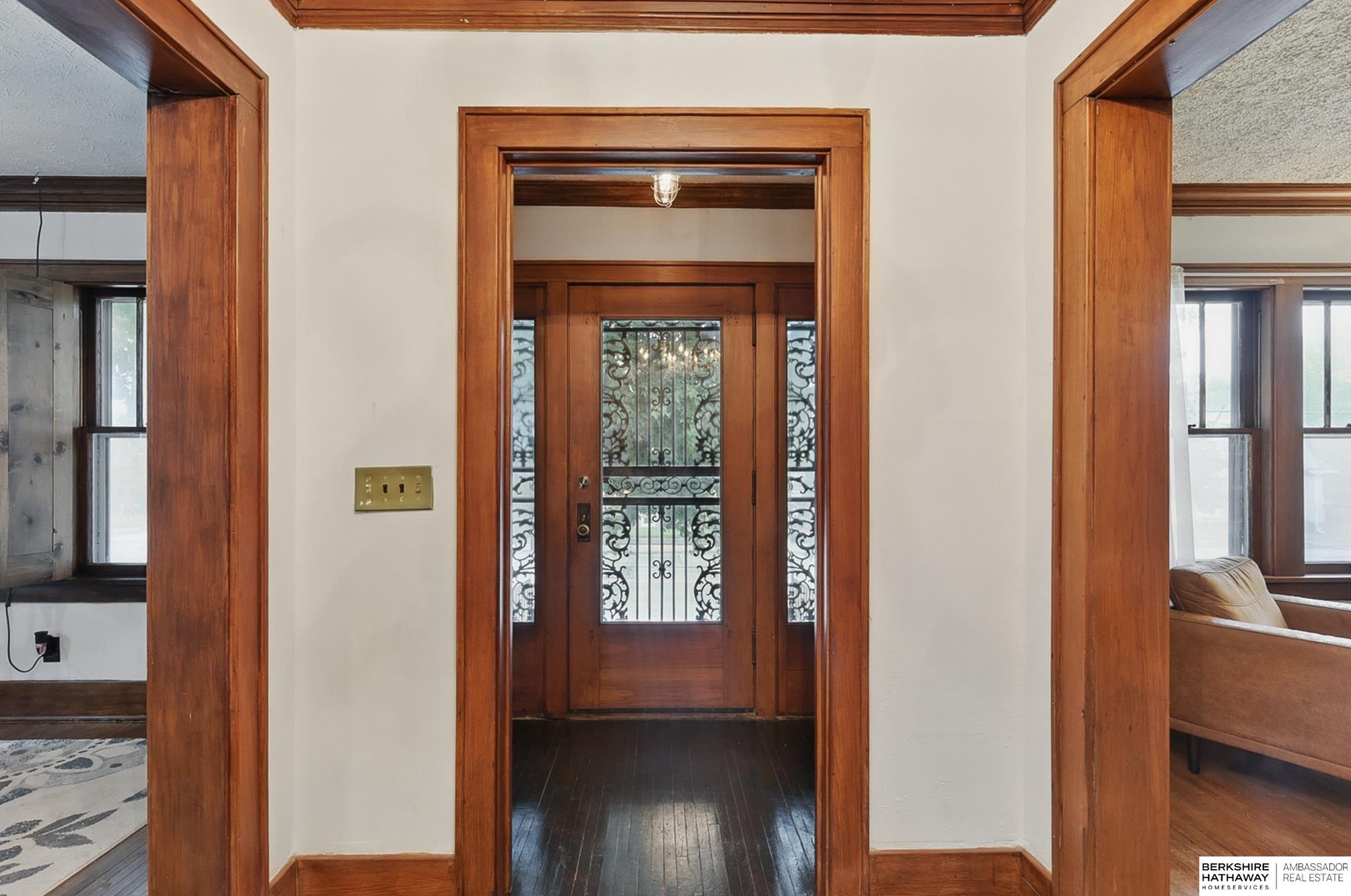 Omaha, Nebraska 68112, United States, 3 Bedrooms Bedrooms, ,2 BathroomsBathrooms,Residential,Pending,135902