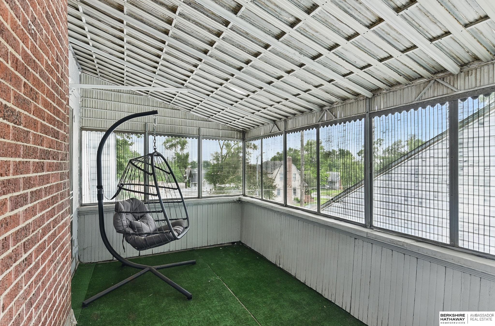 Omaha, Nebraska 68112, United States, 3 Bedrooms Bedrooms, ,2 BathroomsBathrooms,Residential,Pending,135902