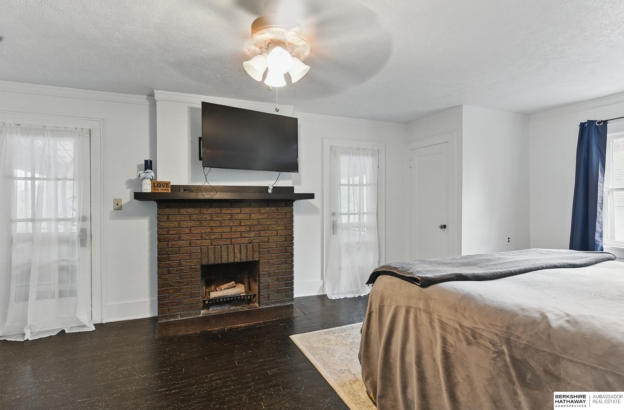 Omaha, Nebraska 68112, United States, 3 Bedrooms Bedrooms, ,2 BathroomsBathrooms,Residential,Pending,135902