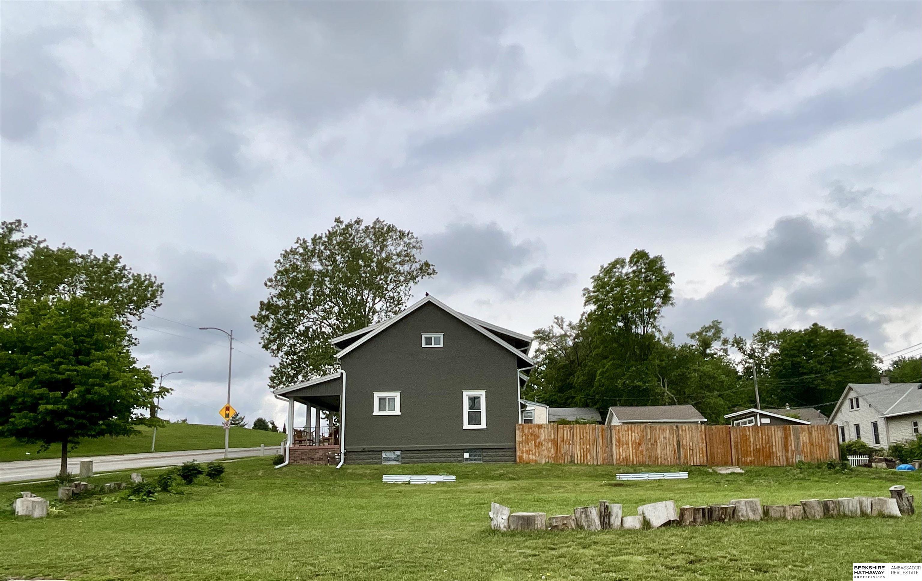 Omaha, Nebraska 68104, United States, 2 Bedrooms Bedrooms, ,1 BathroomBathrooms,Residential,Active,141031