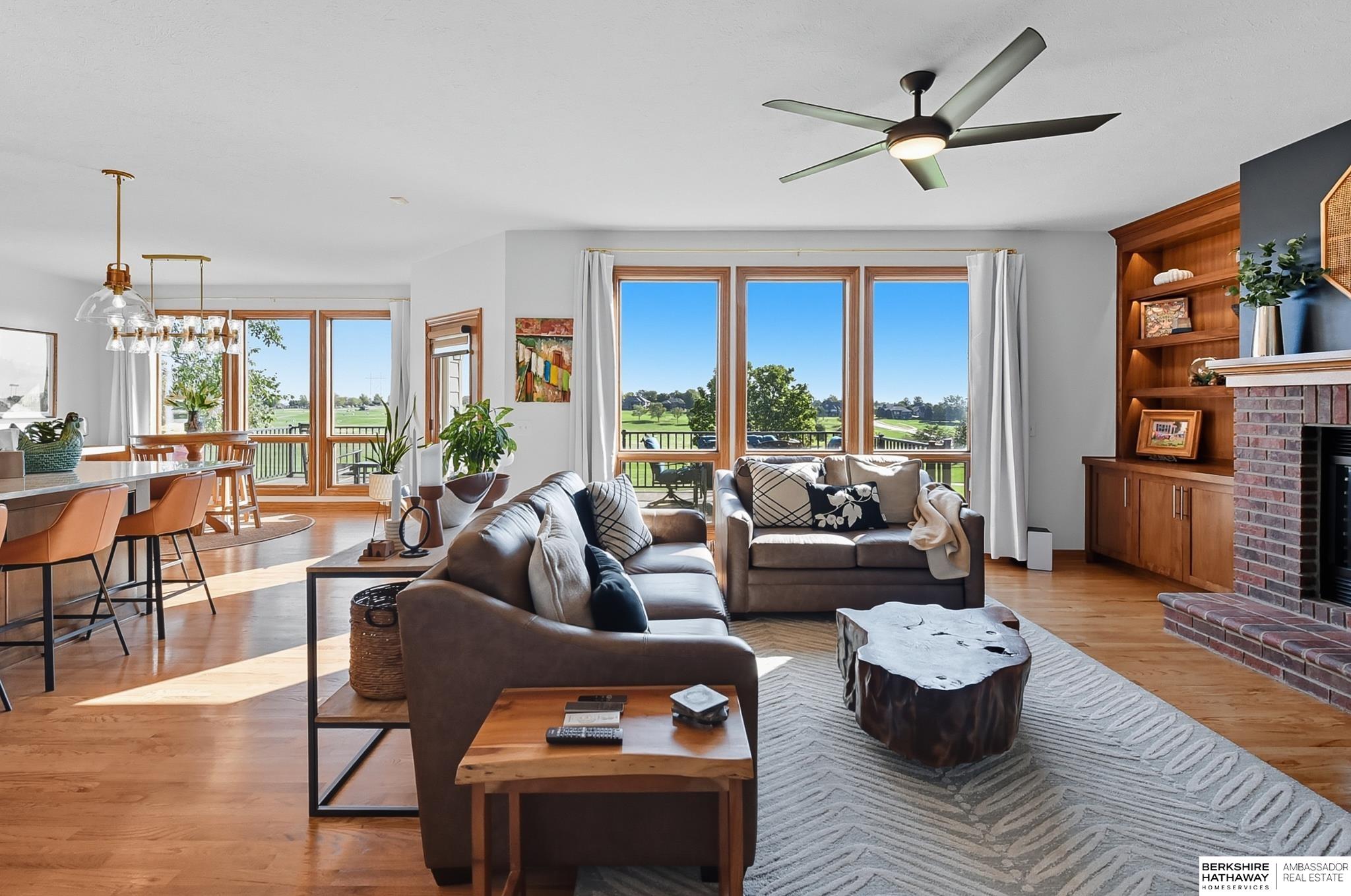 Omaha, Nebraska 68116, United States, 5 Bedrooms Bedrooms, ,4 BathroomsBathrooms,Residential,Active,213041