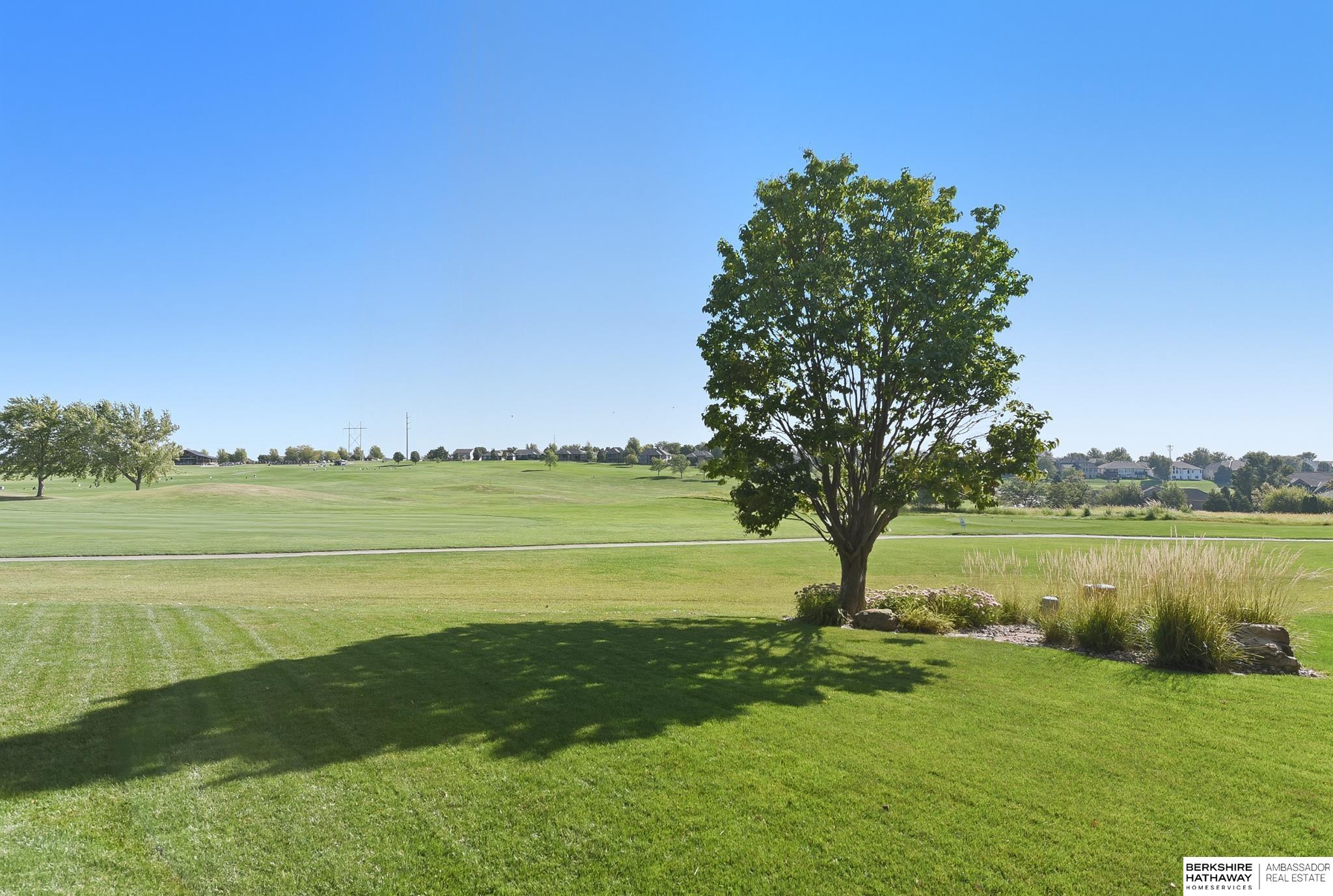 Omaha, Nebraska 68116, United States, 5 Bedrooms Bedrooms, ,4 BathroomsBathrooms,Residential,Active,213041