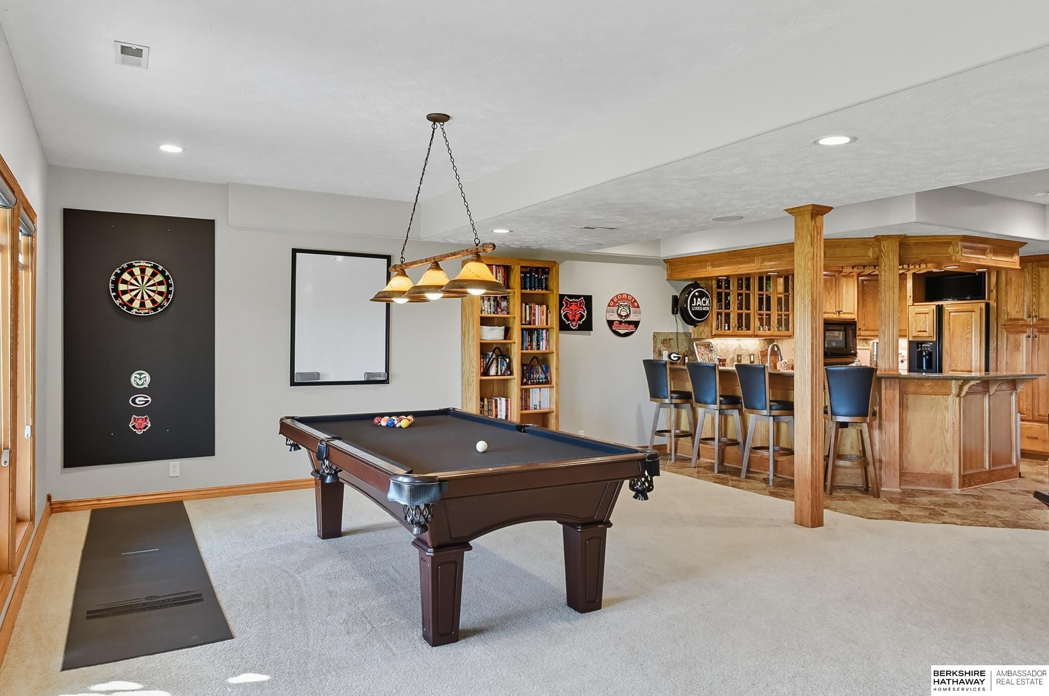 Omaha, Nebraska 68116, United States, 5 Bedrooms Bedrooms, ,4 BathroomsBathrooms,Residential,Active,213041