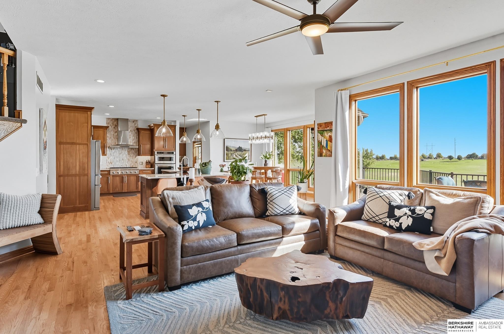 Omaha, Nebraska 68116, United States, 5 Bedrooms Bedrooms, ,4 BathroomsBathrooms,Residential,Active,213041