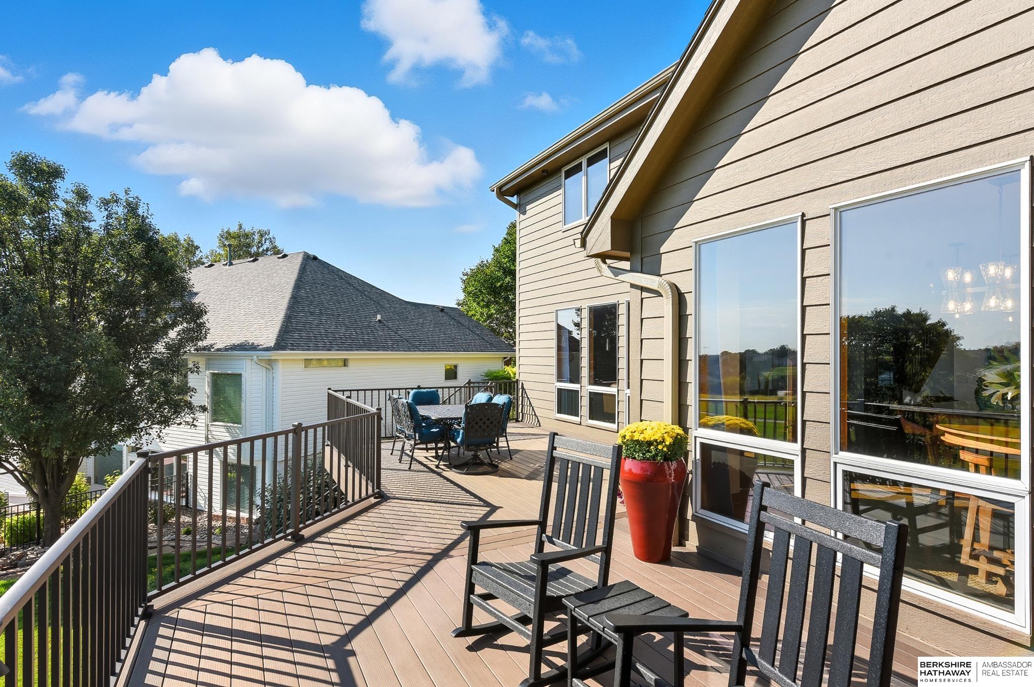 Omaha, Nebraska 68116, United States, 5 Bedrooms Bedrooms, ,4 BathroomsBathrooms,Residential,Active,213041