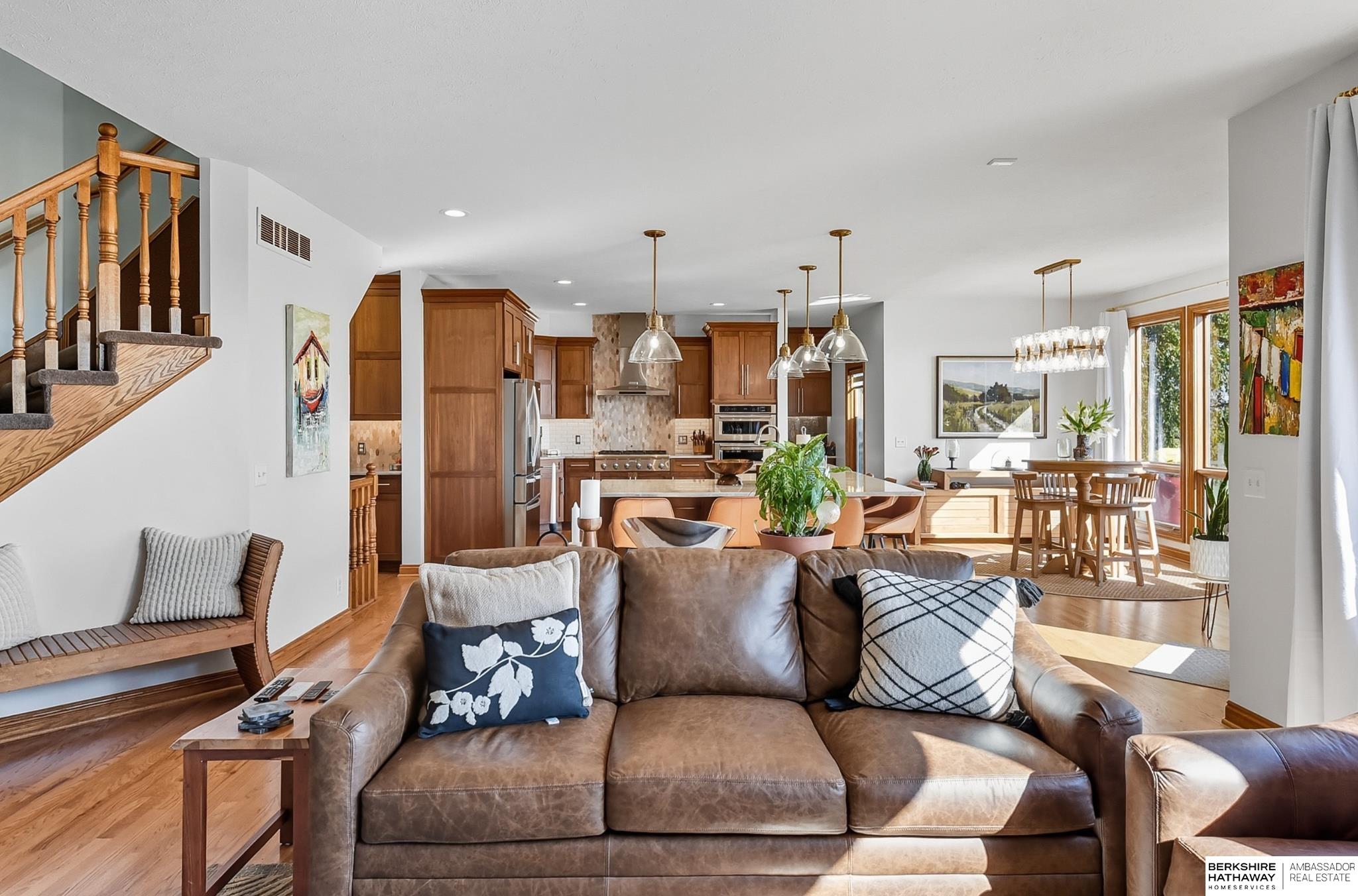 Omaha, Nebraska 68116, United States, 5 Bedrooms Bedrooms, ,4 BathroomsBathrooms,Residential,Active,213041