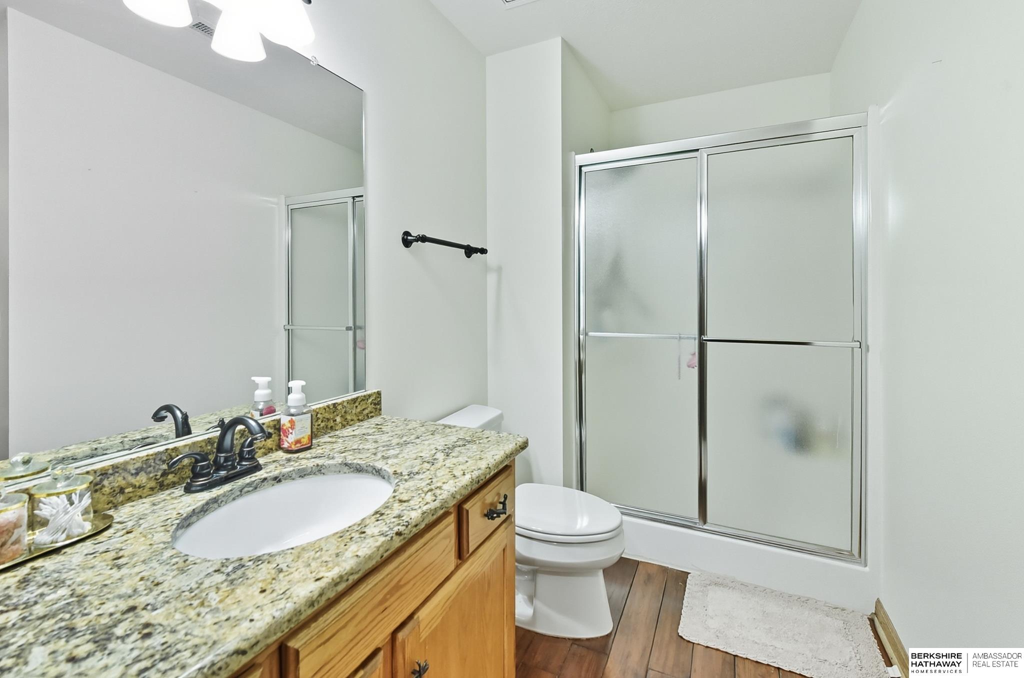 Omaha, Nebraska 68116, United States, 5 Bedrooms Bedrooms, ,4 BathroomsBathrooms,Residential,Active,213041