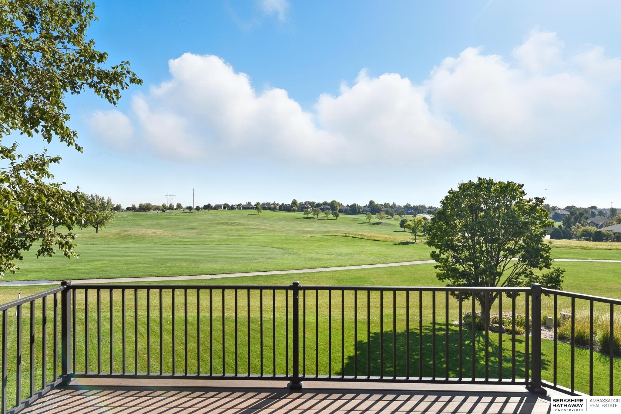 Omaha, Nebraska 68116, United States, 5 Bedrooms Bedrooms, ,4 BathroomsBathrooms,Residential,Active,213041